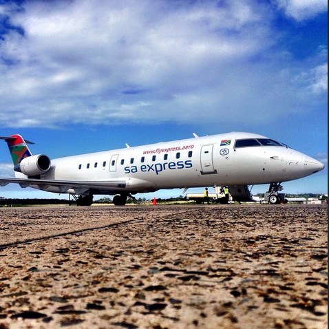 flySAExpress's tweet photo. #DiarySessions: Let us fly you to the @METROFMSA Music Awards. #MMA14 #SAExpressYourself Image by @alewynburger ^eN2 http://t.co/c8YdoFWpRH
