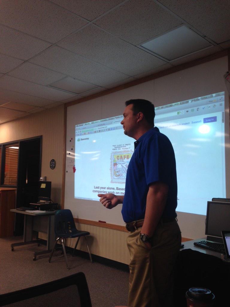 DrSBarkerEDU's tweet image. @pavman19 sharing basecamp.com #cmslearns #ColtChat #gcisdtech