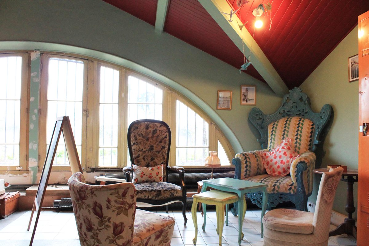 F_Alternative_'s tweet photo. @F_Alternative_ rend visite à la @LaRe_cyclerie http://t.co/TOCxU8rYU7 #blog #green #cosy #lifestyle #blogger #trendy http://t.co/VtYgndzjZz