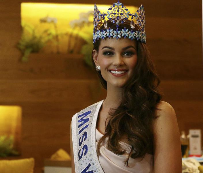 The Official Thread of Miss World 2014 ® Rolene Strauss- South Africa - Page 7 B9-WqZXIYAE_jgx