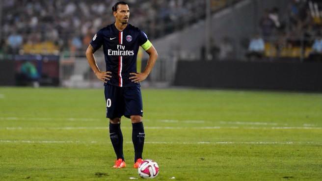 helpfut151's tweet image. Who the best striker on fifa 15