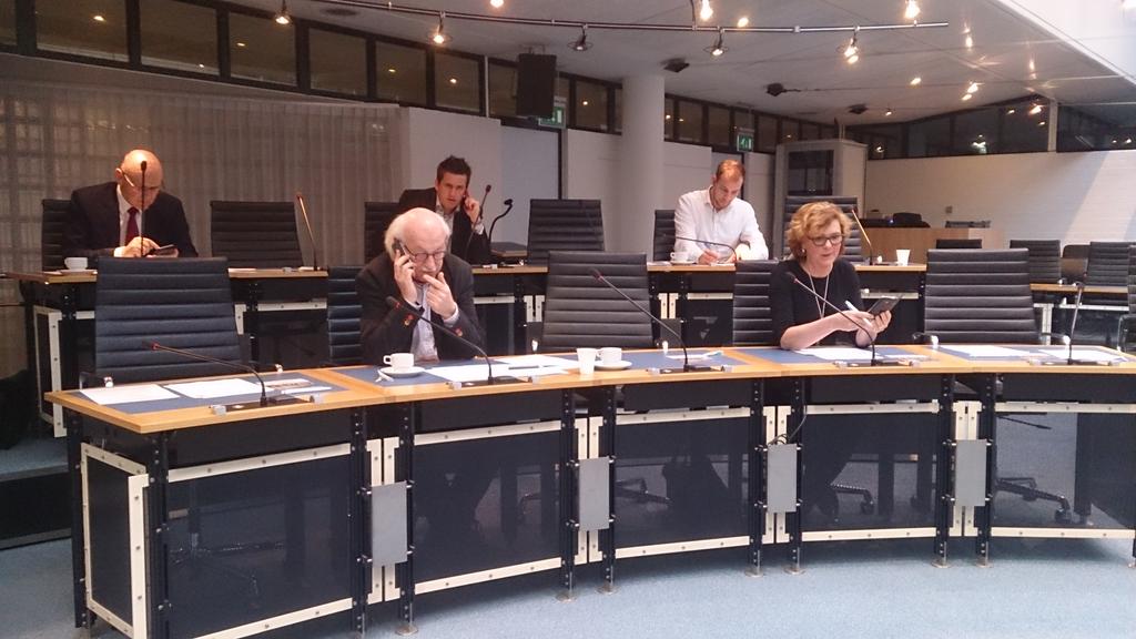 Ravott's tweet photo. Superbelteam! @UWVSteden4kant @gem_apeldoorn @Feluagroep #samenscoren15 http://t.co/eAbdrG1m0t