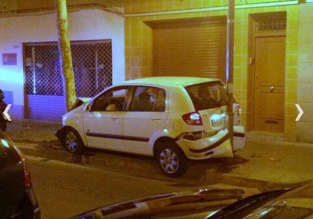Colmenero's tweet photo. APARCAO! http://t.co/BQwbDEeP11