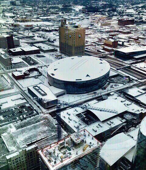 DogtorTravis's tweet photo. Everything we hear is an opinion, not a fact. Everything we see is a perspective, not the truth. #KC #KCMO #Monday http://t.co/MniDwRt9uF