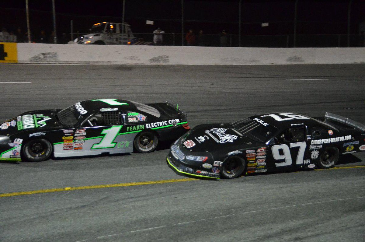 CigarPerforator's tweet photo. http://t.co/4AU2ru8jWf driver @JoeyPoleRacing racing at @newsmyrnaspdway #Speedweeks2015 #FastCarsAndCigars #cigar http://t.co/wBP25yN6xN
