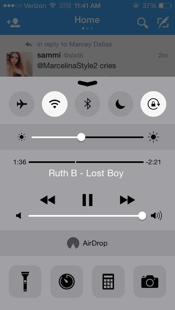 I love this song 😭😭