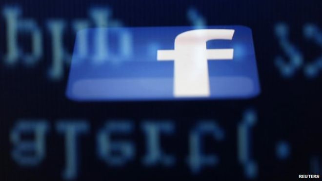 A Facebook bug could allow your public photos to be deleted (via <a href="/BBCNewsbeat/">BBC Newsbeat</a>) - bbc.in/17hBy4u