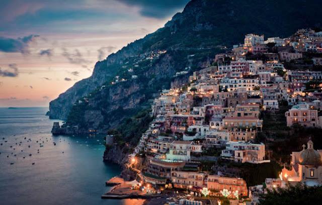 EarthPiix's tweet image. Positano, Amalfi Coast, Italy