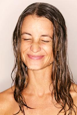 IsabeauFlourish's tweet photo. Check out this great article about how to hydrate your skin!
http://t.co/8jAuo9SEjN http://t.co/4CJl4IXqVh