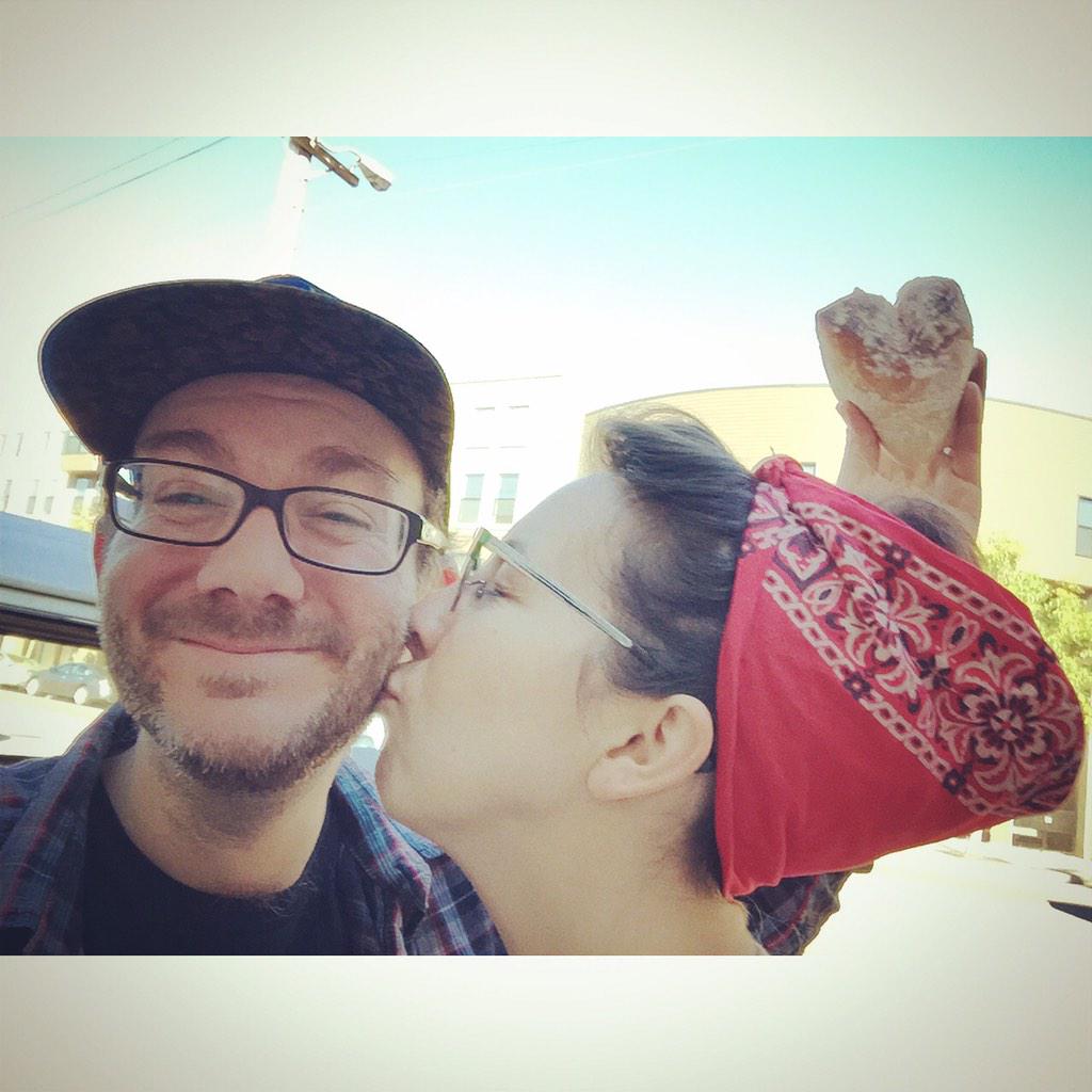 dustybunsbistro's tweet photo. Happy Valentines Day
Follow your heart shaped Bun
#TowerDistrict #Fresno
#EnzosTable #Clovis
#SoMaStrEat #SF
#BUNLove http://t.co/BGjlHbP1Yg