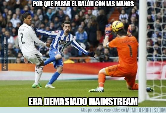 memedeportes's tweet photo. Casillas está a otro nivel  http://t.co/Q72zSlyIET http://t.co/rMdbKLDdTR