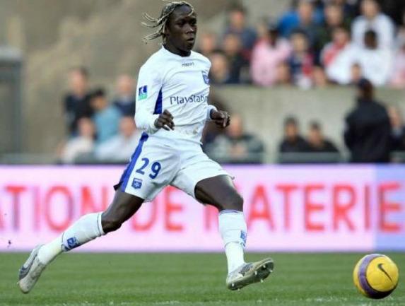 Happy 32nd birthday to the one and only Bacary Sagna! Congratulations 