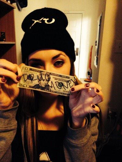 420Yearly's tweet photo. At least I'm being honest http://t.co/0G7gYHLoMv