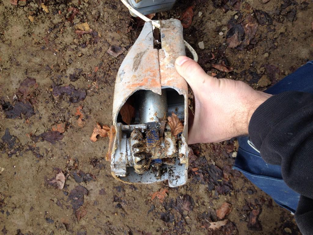 Something tells me this gate system is beyond economical repair! #gates #automation #repairs