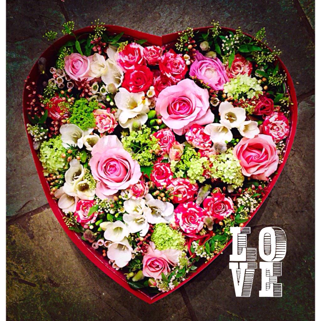 Happy Valentines, enjoy your day, spread the love 💖💖💖 #ValentinesDay  #love #romance #roses #flowers #florists #love