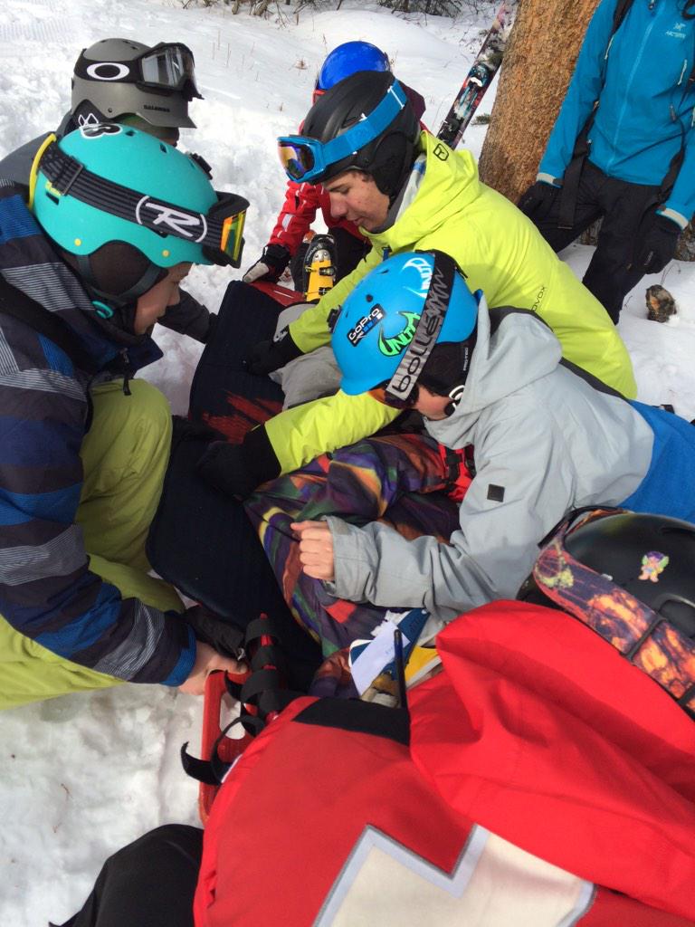 canmorepete's tweet photo. Learning with the Canadian Rockies Outdoor Learning Centre, winter Travel 15 is a amazing. @MountainEdu #CROLC http://t.co/jeFw1R2xff