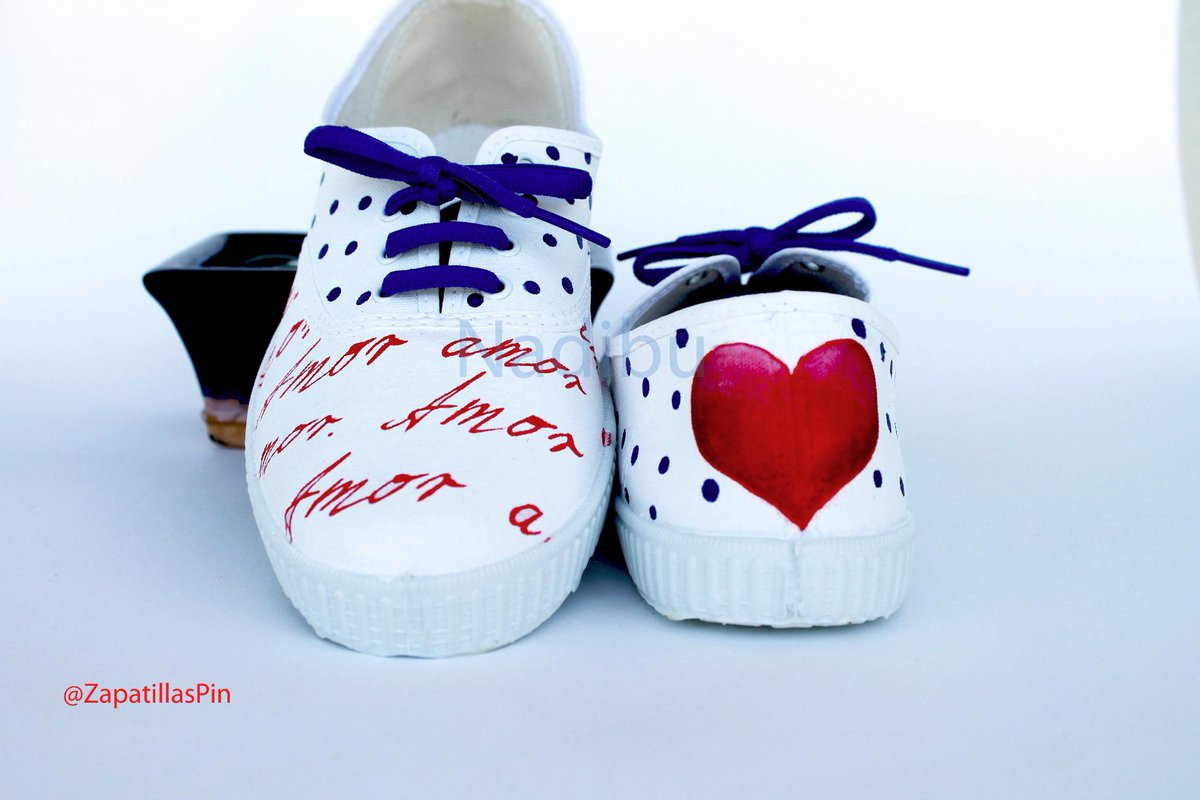 ZapatillasPin's tweet photo. Feliz día de San Valentín a todos y felices carnavales. Espero que estéis pasando un buen día y paséis buena noche. http://t.co/SuHaA6JhuG