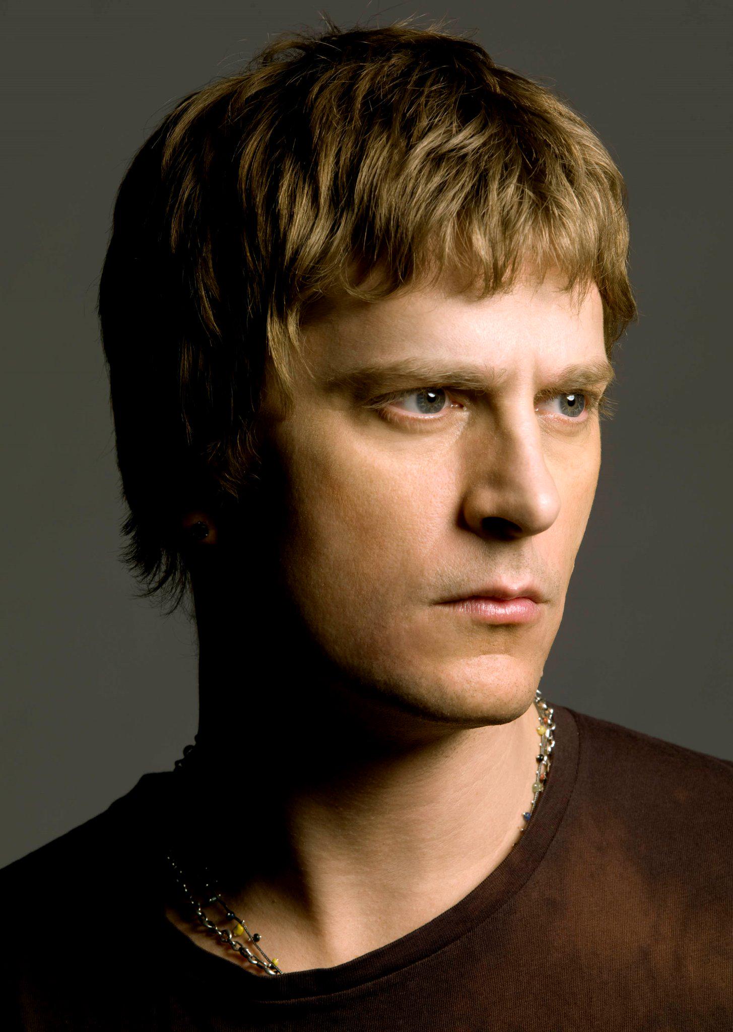 Happy Birthday Rob Thomas (b. 2-14-72) Matchbox Twenty \Disease\  