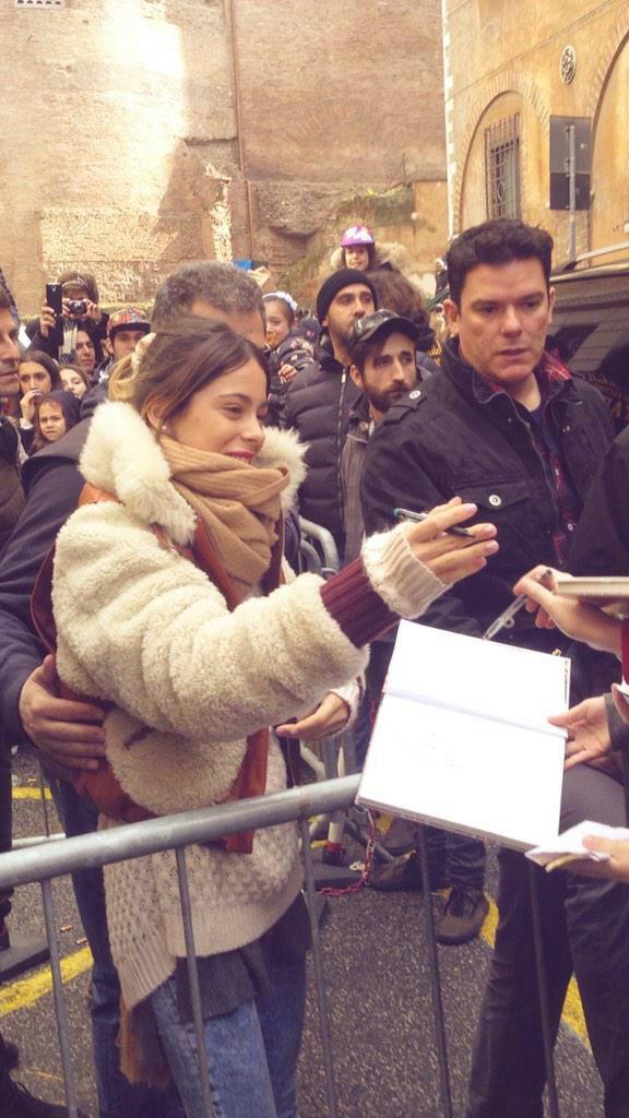 heartofmartina's tweet photo. sos lo más lindo que hay @TiniStoessel http://t.co/DMBAoR88pV