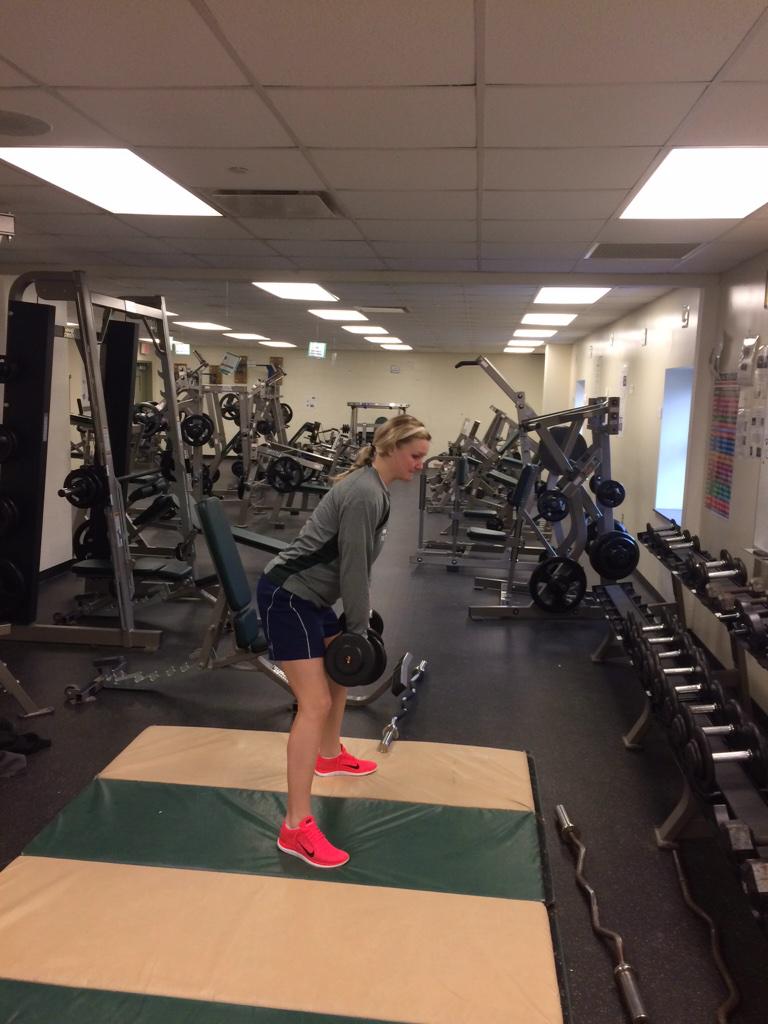 Isaac_McG's tweet photo. Roses are red. The stems are green. We are in here just trying to get lean! #VdayWorkout http://t.co/Wfv64kVYUB