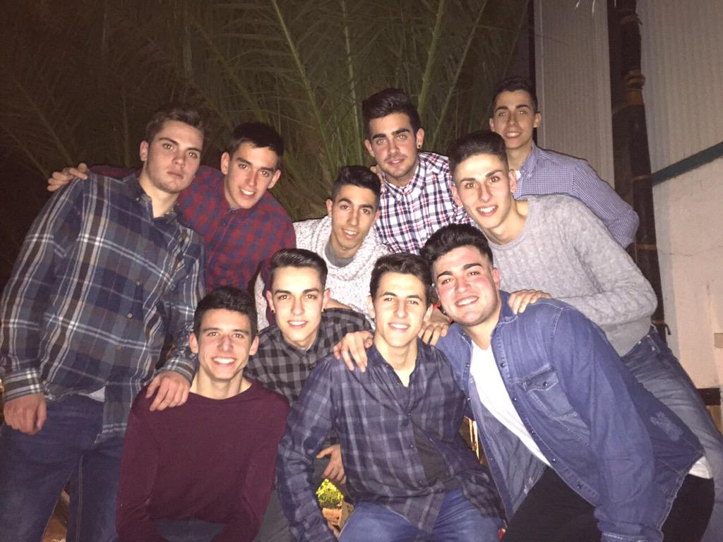 ¡Noche <a href="/fabrikdiscoteca/">FABRIK</a> <a href="/UniversiParty/">UniversiParty</a> INCREÍBLE!🎉👌👏