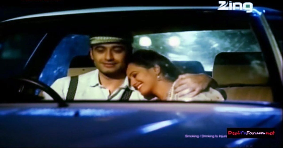 TheOzCule's tweet photo. LOVED THEIR CHEMISTRY! #ParoDev #Harshita #PyaarTuneKyaKiya @zingtv <3 http://t.co/IW4k44ErxN