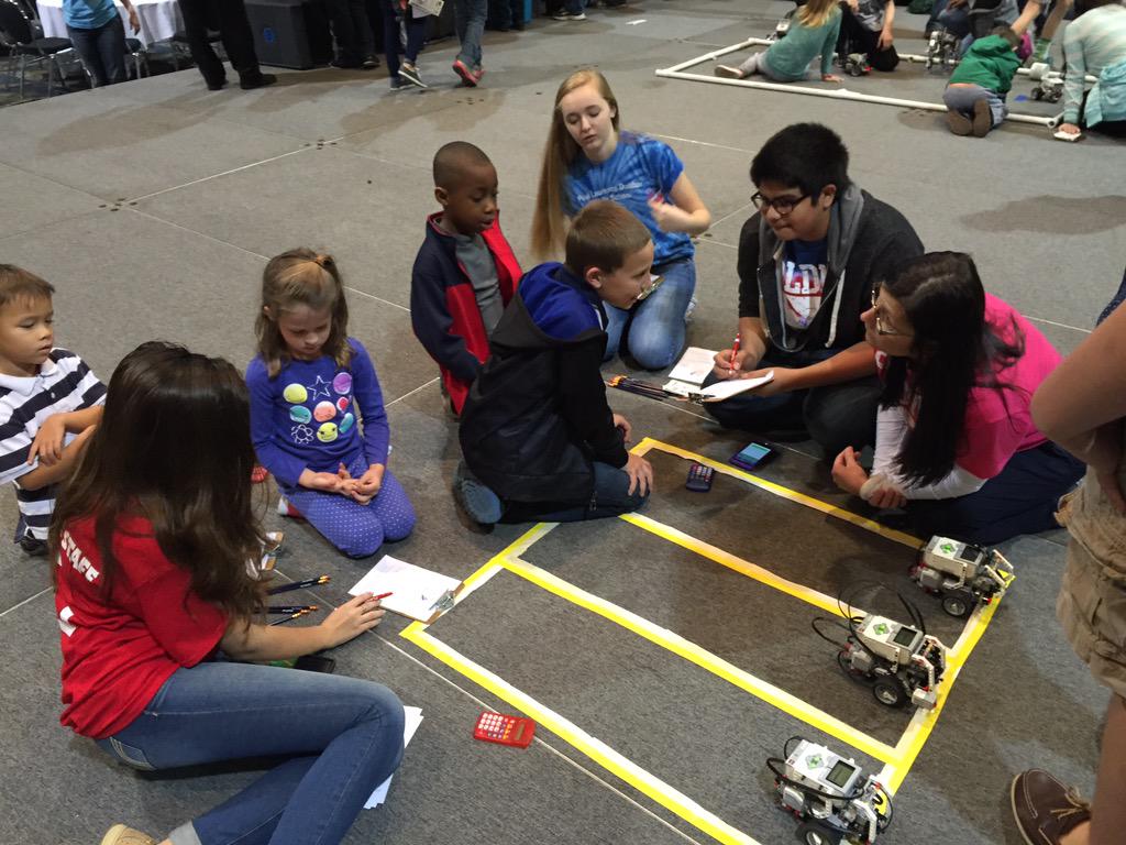 CrystalMraz's tweet photo. We have elementary students solving formulas d=rt @PLDunbarMS #PLDMSMath #speedbots #leetweets #leeSTEM http://t.co/pJr8gUqTqb