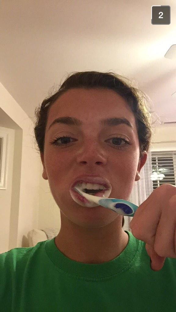 nicolecoskren's tweet photo. Happy birthday @kvaughan14 #varsityletter #diditfordell #hardworkdefinetlypaysoff #insomecases http://t.co/c71kPBwHET