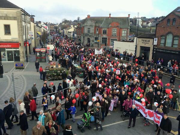 brendanbelfast's tweet photo. This is the type of campaign which makes Liam Donaldson throw his hands in despair. #savethedowne @mlchealth http://t.co/BppgrqGAfA