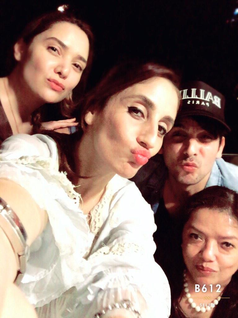 Zayed Khan tweet media