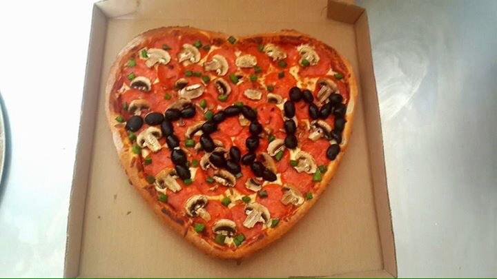 Pizzanetta tweet picture