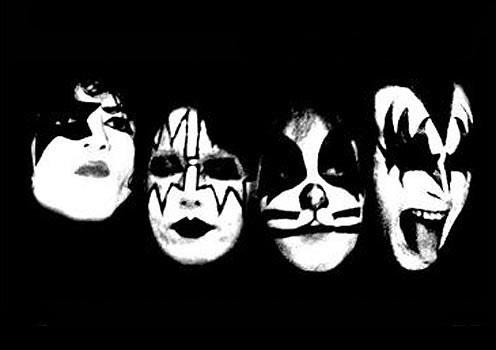 chuckschlie's tweet photo. Paul, Ace, Peter, Gene.    #MyFirstKissIn4Words http://t.co/vuT867rvP3