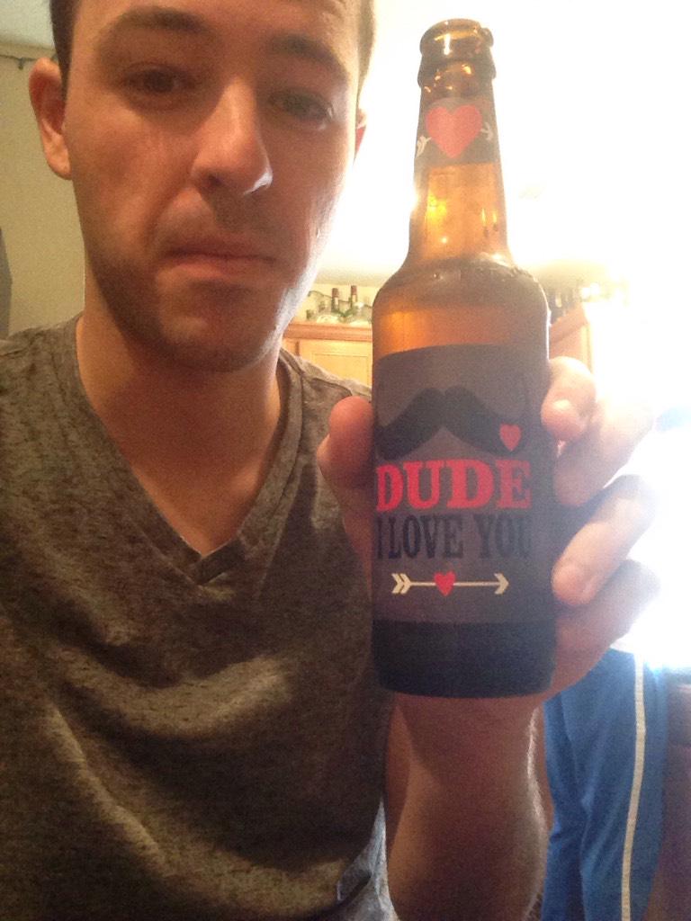 cns49's tweet image. Some valentines beer from my lady @ndenn511 #Vday