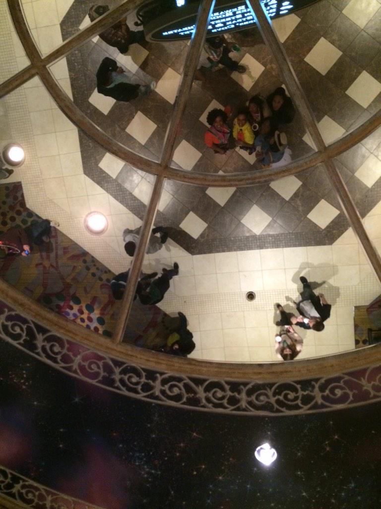 T_NewNew's tweet photo. #harrahsnola.com http://t.co/KxxeUIG9h1