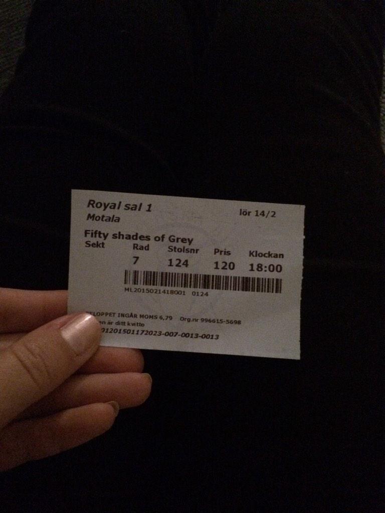 Tog en date med Mr Grey såhär på alla hjärtans dag😍👏
