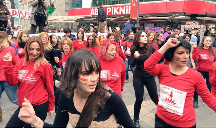 Bi de Böyle Düşün tweet media