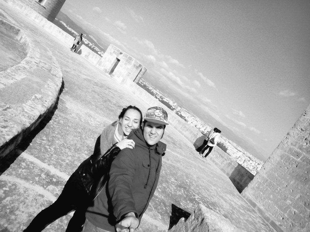 rickyCarmichae1's tweet photo. Love Is In The Air: http://t.co/GyIuTjHVGj Feliz san valentin y en especial ati...!! http://t.co/yMdi4BXbP3