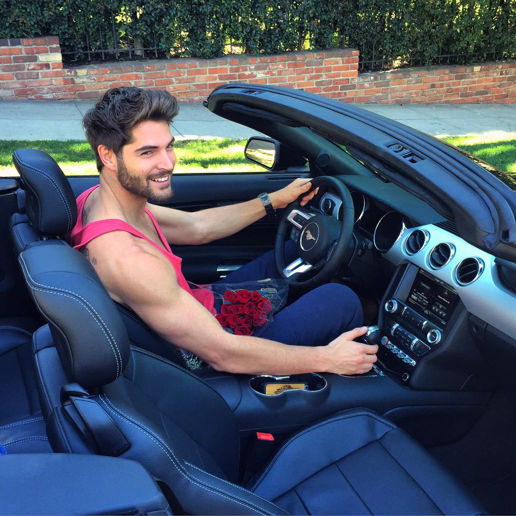 itsNickBateman's tweet photo. Happy Valentines 😘 http://t.co/vsT0r6ZNdM