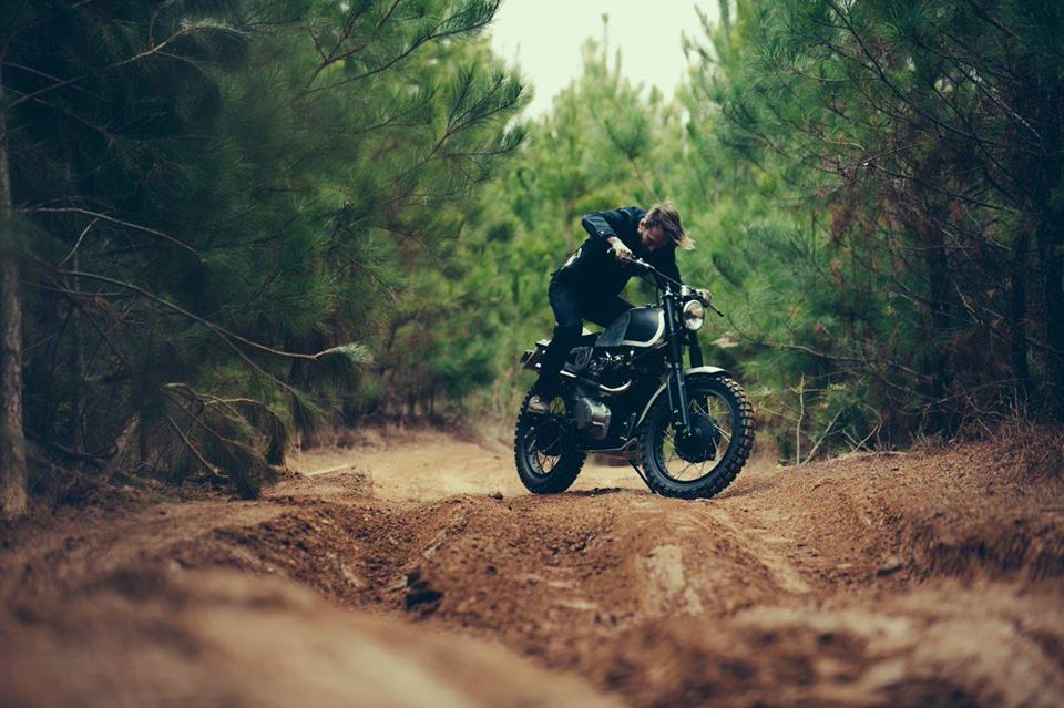 scramblertt's tweet photo. Trails and trees, nothing else | Matthew Jones http://t.co/MmPdwXCKcn http://t.co/iFOjBjiHCN