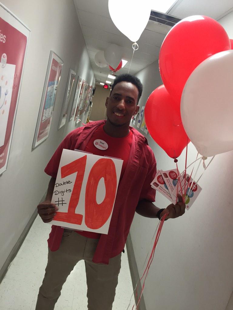 motermouth's tweet photo. Our man Yassir just helped another guest save 5% #d111redtrain #THEG199 #redcard http://t.co/LUvcnOE5Ag