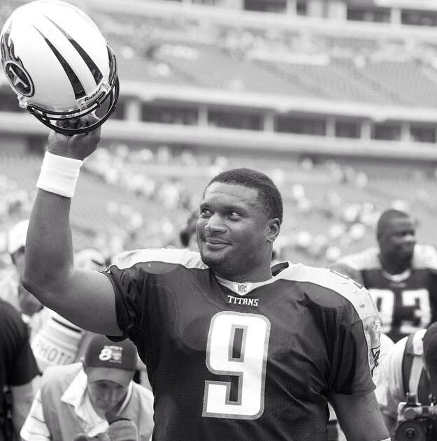 9    Happy 42nd Birthday to the Great Steve McNair. We Miss Ya! 
