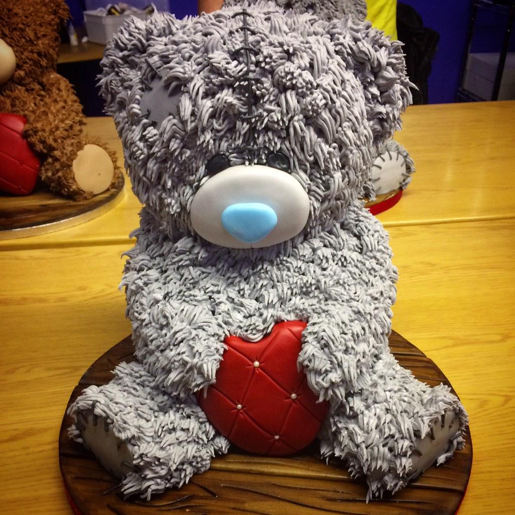 Toni_Raymond's tweet photo. Great workshop today. Love my tatty teddy cake made for hubby. Doesn't look it in pic but it's bloody huge! http://t.co/rV5WgNFK4r