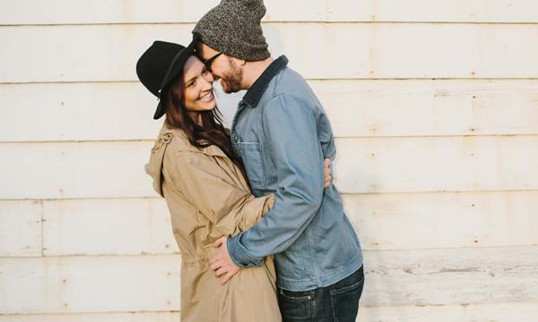 Gap's tweet image. Walk through the park in all Gap like photographer duo @withhearts &amp;amp; @bethanymarieco. #Styldby gap.us/WalkP