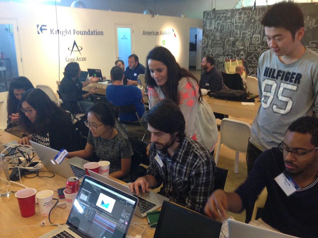 momiperalta's tweet image. the @marysaints #aftereffects wrkshop team #thelabmiami #MediaPartyMiami