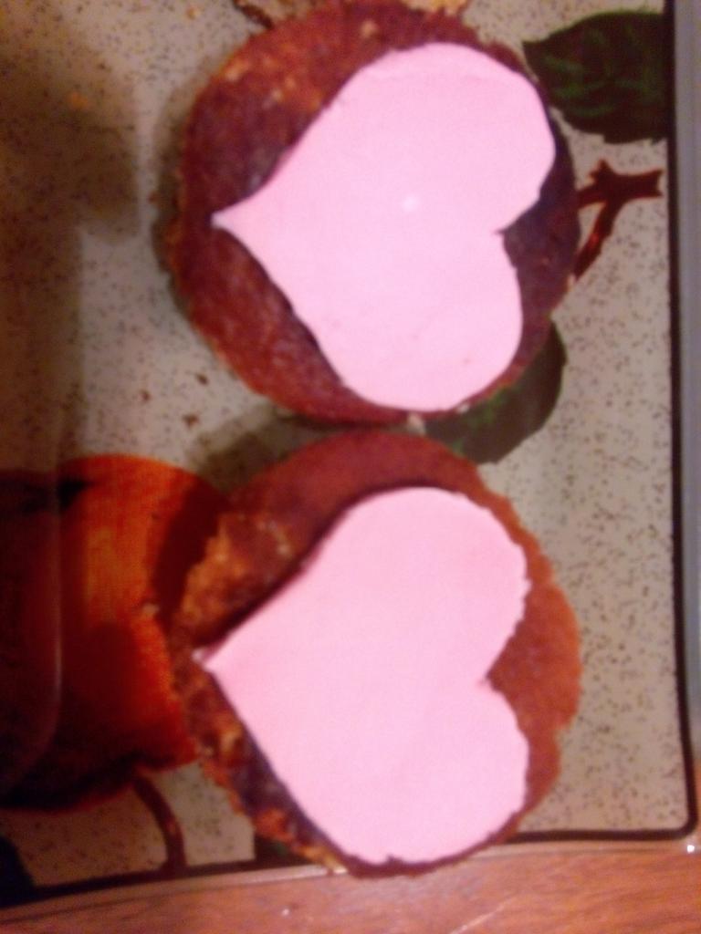 perfectito12's tweet photo. Riquisimo postre que me ha hecho mi muñeca @saraGp24  eres maravillosa mi vida!! Te amoo preciosa! 20. http://t.co/VKeDFItHGj