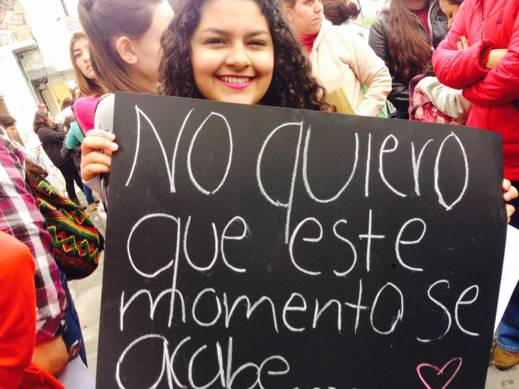 BautistersCools's tweet photo. Ando aquí viendo a Bau🌚💘-Karen http://t.co/hSsqWME4ZF