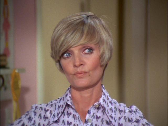 Happy Birthday to Florence Henderson, who turns 81 today! 
