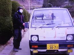 灯 歌手の吉川晃司さんは1965年生れ広島県出身 被曝二世であることを公言している 11年3月11日の東日本大震災直後の3月19日から5月2日まで計2週間 宮城県石巻市でいちボランティアとして瓦礫撤去などの作業にあたった Http T Co 0naiok4op5 Twitter