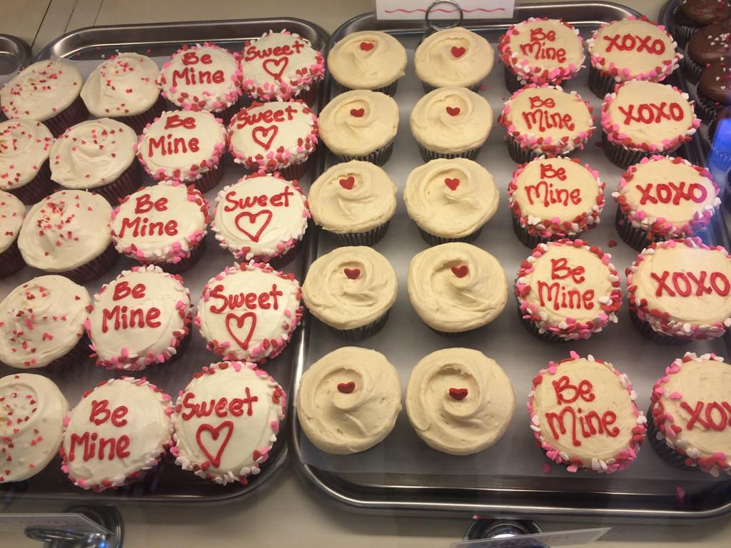 aishaayoub's tweet image. Happy Valentines Day! #sugar #love #madeupholiday