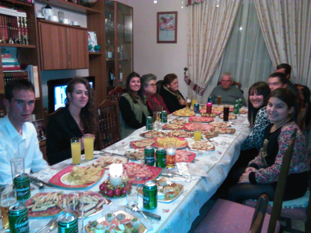 rafasecillaca's tweet photo. De cena en elCEIBO (parque de Julio) http://t.co/q3dFL5FgKp